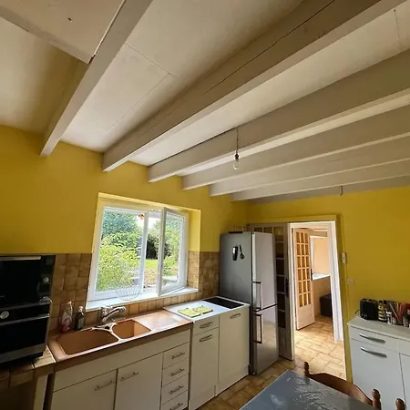 Charmante Maison Avec Jardin Et Barbecue A Bon Repos Sur Blavet Saint-Gelven
